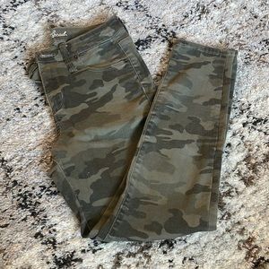 Camo Jeggings